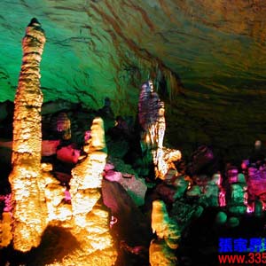 喜樂J線：張家界、鳳凰古城、天子山、猛洞河漂流、芙蓉鎮(zhèn)三晚四日游