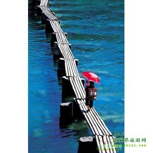 【長沙往返尊惠系列1】：張家界、天子山、鳳凰、韶山、長沙三晚四日游