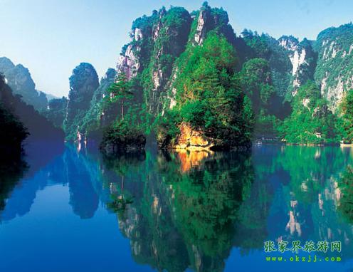 【長沙往返線路4】張家界、天子山、黃龍洞、天門山、鳳凰古城五日游