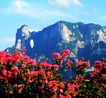 【長(zhǎng)沙往返晚班1】張家界、袁家界、天子山、鳳凰古城三晚三日游